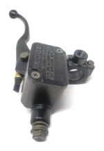 TRP TRADERS ® Right Side Handle BAR and Front Disc Brake Master Cylinder Assembly Compatible with Yamaha FZ/fz-s/sz-r BS4